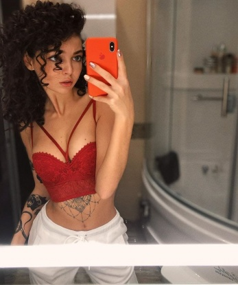 Маргарита, 22